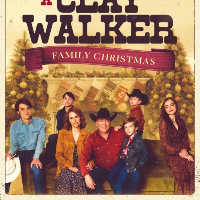 Clay Walker to Bring the Whole Family on Tour for Christmas This Year