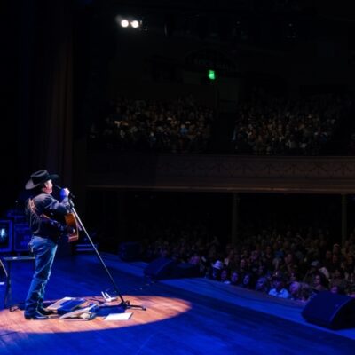 Clay Walker Proves Sold-Out Headlining Ryman Debut was Worth the Wait