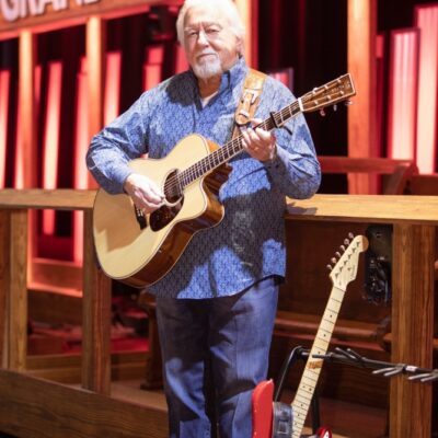 Memorial To Honor Guitar Legend Jimmy Capps To Be Unveiled June 1 At Spring Hill Cemetery