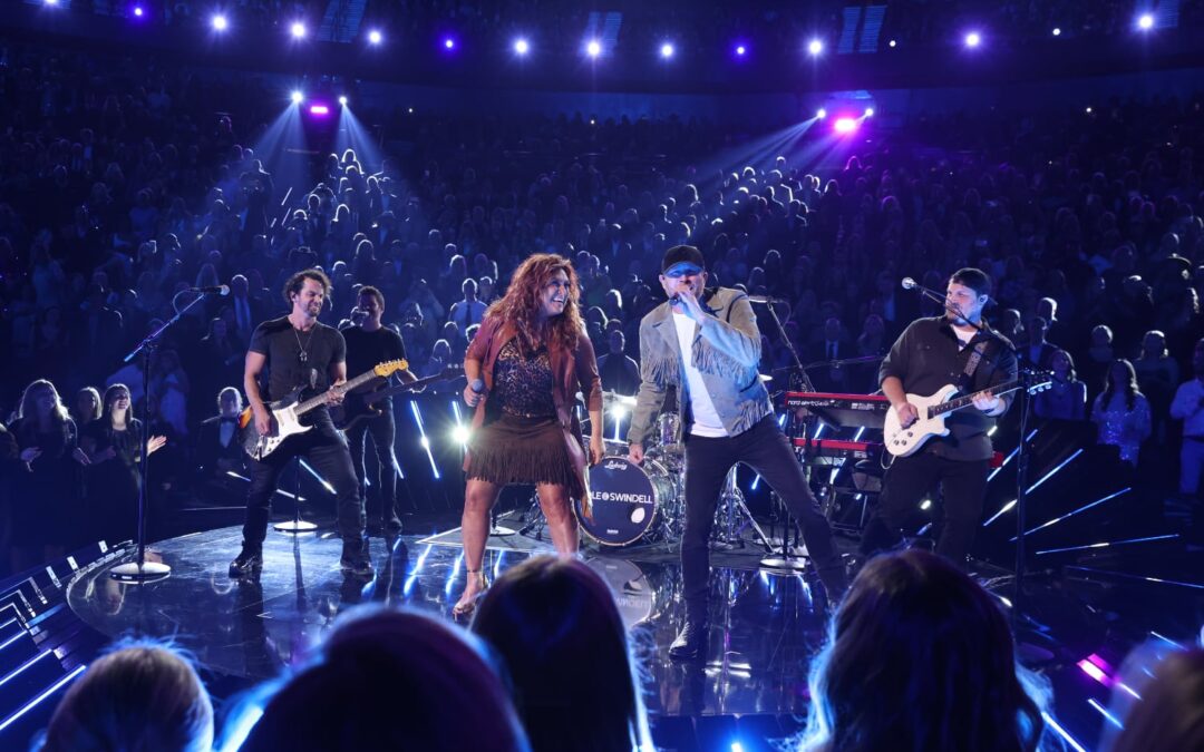 Jo Dee Messina Duets with Cole Swindell on “She Had Me At Heads Carolina [Remix]”